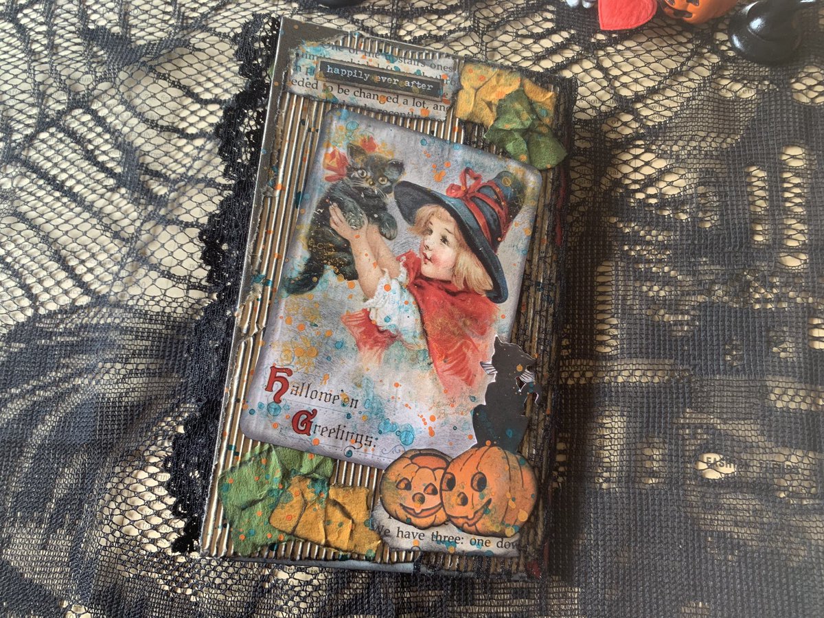 kokoronotane95's tweet photo. またもやHalloween journal🎃今回は可愛いハロウィンを意識してみたよ😆💗 #Halloweenjournal #Junkjournal #Halloween23 https://t.co/LGtB5eBlnY