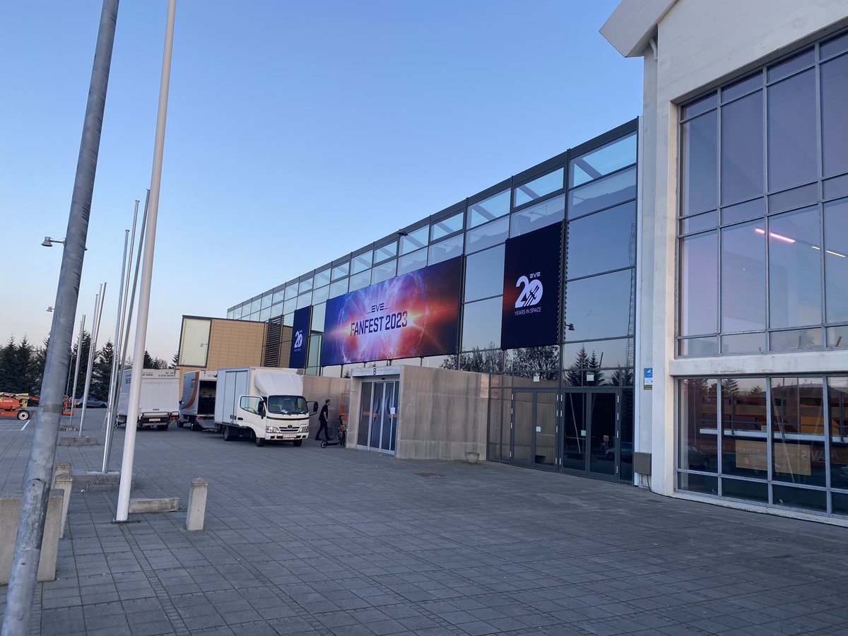 CCP Rzarector tweet media