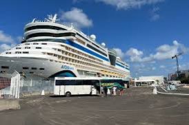 StimpflingEric's tweet photo. #Croisière 🛳️🛳️🛳️
235 escales de navires de croisière sont attendues du 2 novembre 2023 au 17 avril 2024 dans l’archipel ( sources concordantes) 
#CTIG
@guadeloupela1e @PortGuadeloupe https://t.co/DZQqnYz4Bg