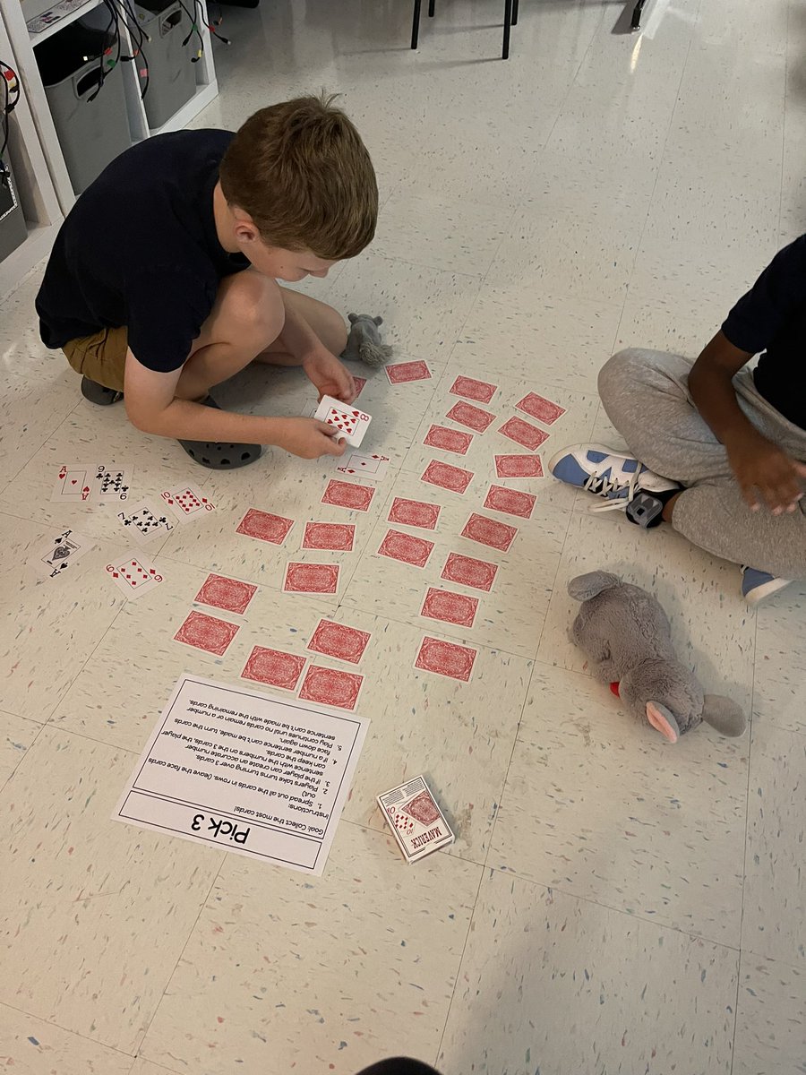 selenadewitt12's tweet image. Today some kiddos learned how to play Pick 3! It was a hit, they are loving all of the LFHC games! @NISDCole @NISDMaCGT @kcross34 @Katie_Hitchman #thecoleway