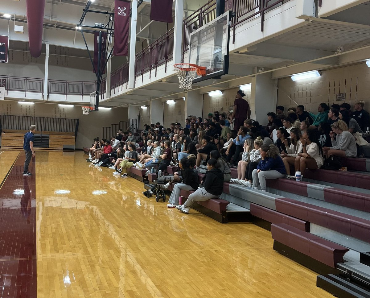 Holy Cross Athletics tweet media