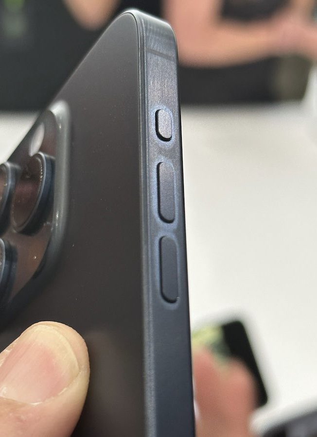 ianzelbo's tweet image. Create a problem, sell the solution