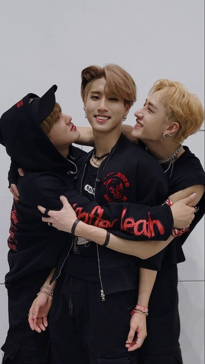 SilvaClaufer's tweet photo. Apoyemos a nuestros chicos Chan, Changbin y Han 
3RACHA IN THE BIG APPLE 
#StrayKids #GlobalCitizenFestival https://t.co/nAxj39x32n