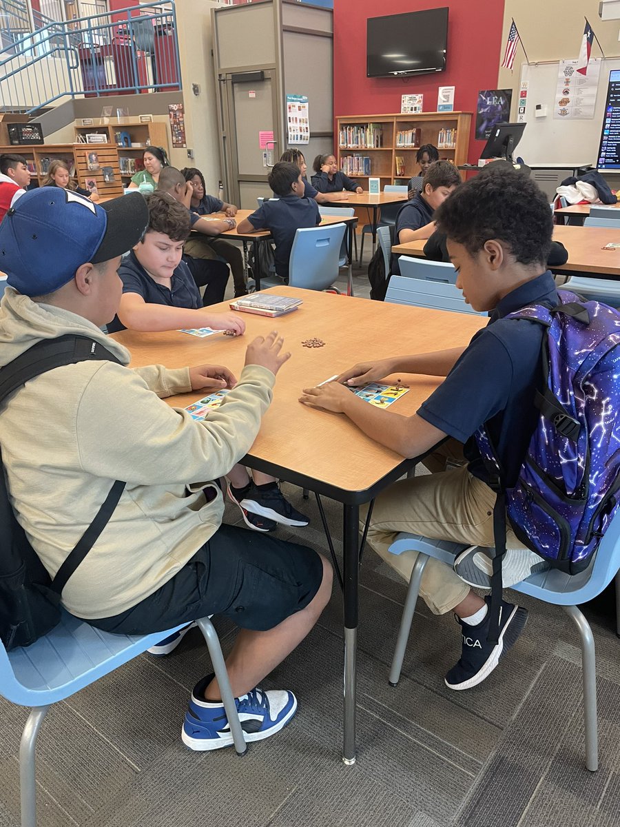 see_sam_read's tweet image. Today’s Gamer Club was Lotería in celebration of Hispanic Heritage Month! #SamSide #itsatexanthing