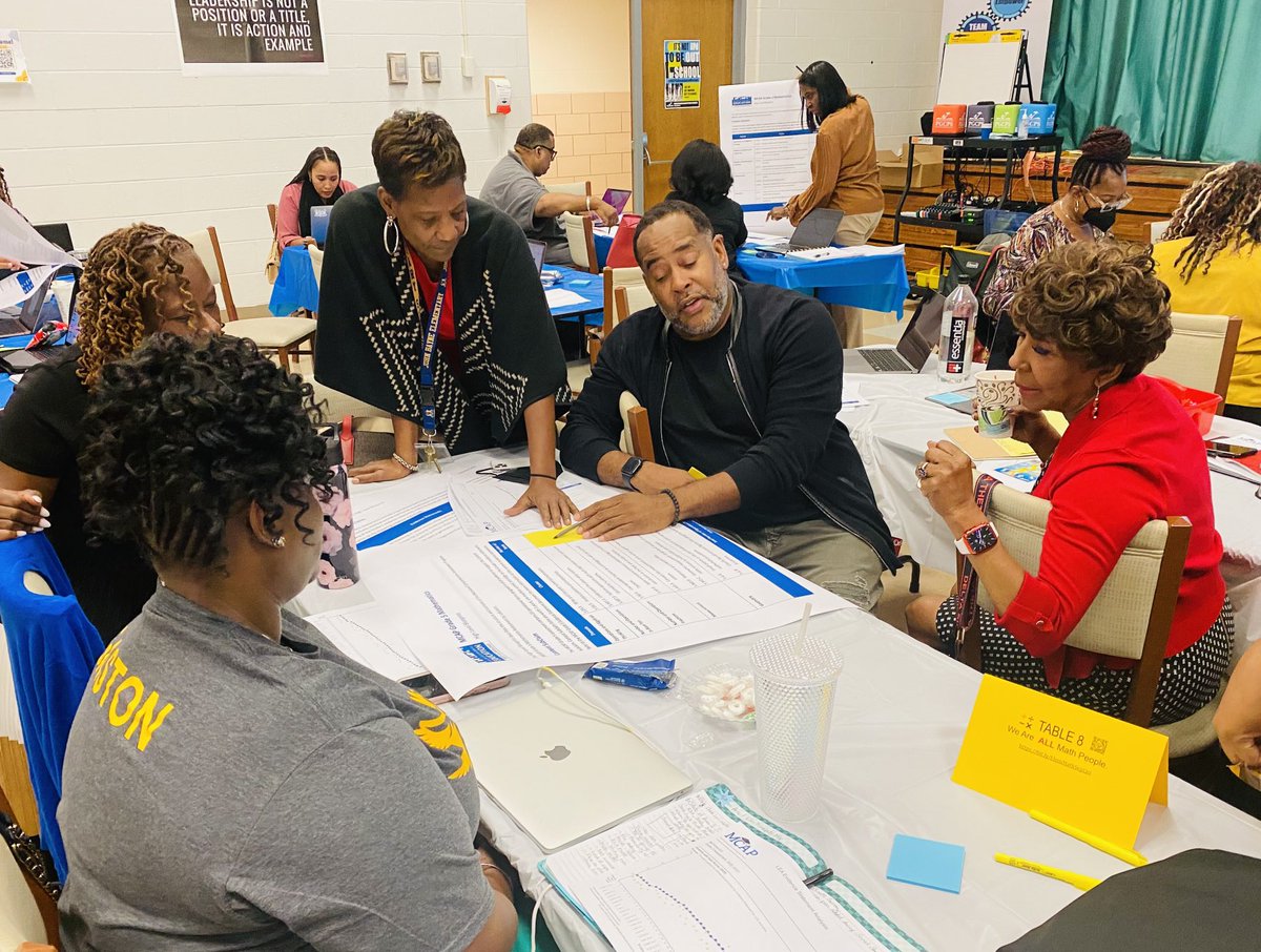 WHA0212's tweet photo. Prince George’s County Pubic School Principals engage in unpacking Math standards and analyze assessments data to plan for a great school year. https://t.co/G78xp4qVuG