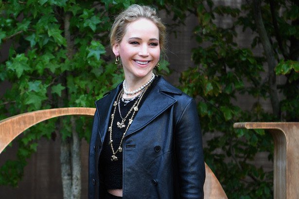 JLawrenceCenter's tweet photo. Jennifer Lawrence is confirmed to be attending the 2024 spring-summer Dior fashion event next Tuesday, on September 26th. This marks her first time attending the event since 2019. https://t.co/TvVGt9Zcte