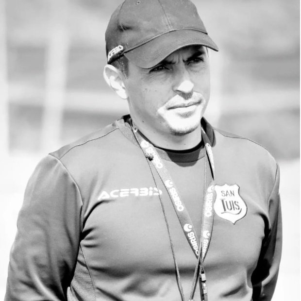 Duotraining's tweet photo. #NuevaFotoDePerfil https://t.co/w8wcd99L9R