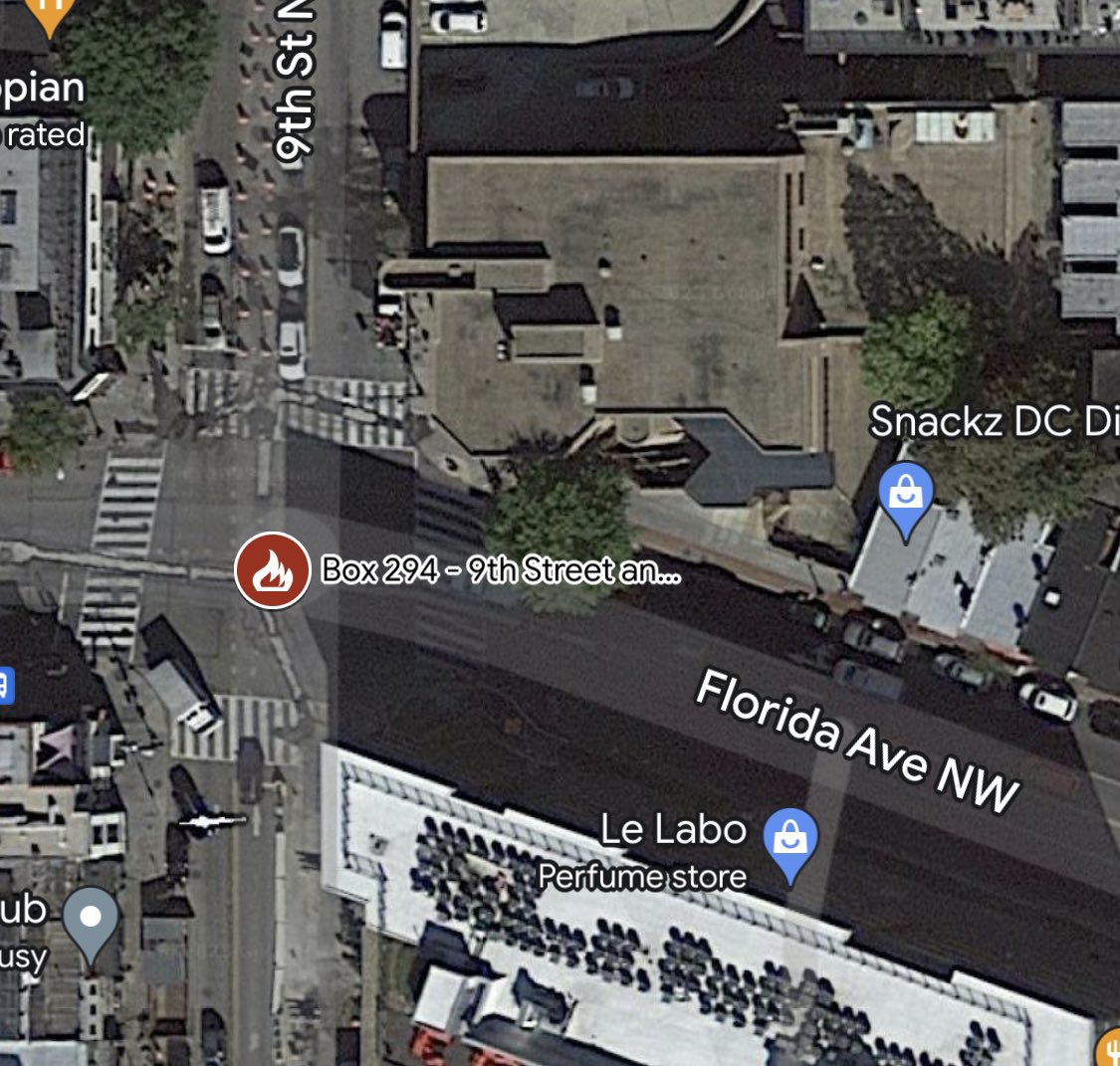 DCFDKelleher's tweet photo. Fire Alarm Box No. 294 sits ready to alert the #DCFD at 9th Street and Florida Avenue, NW #WashingtonDC in the 1960’s. The satellite map image shows the same intersection today. @dcfireems #DCFDHistory #ThrowbackThursday https://t.co/G90WrQx3UH
