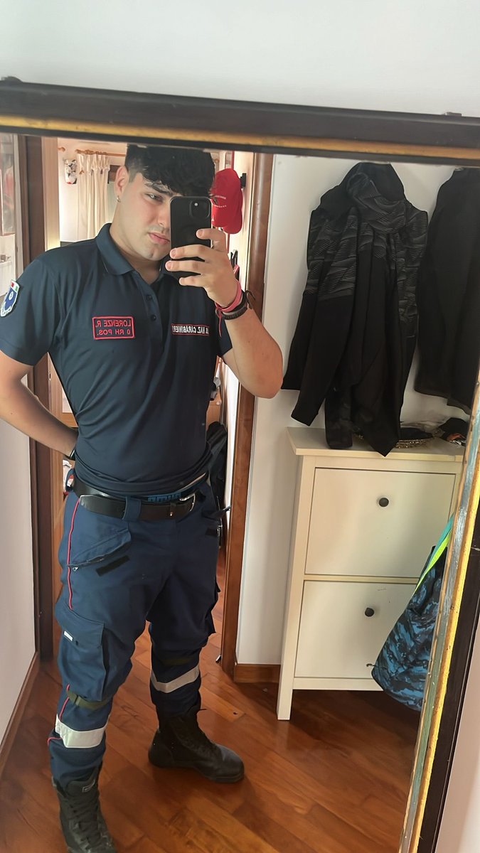 Con la divisa si è più decenti