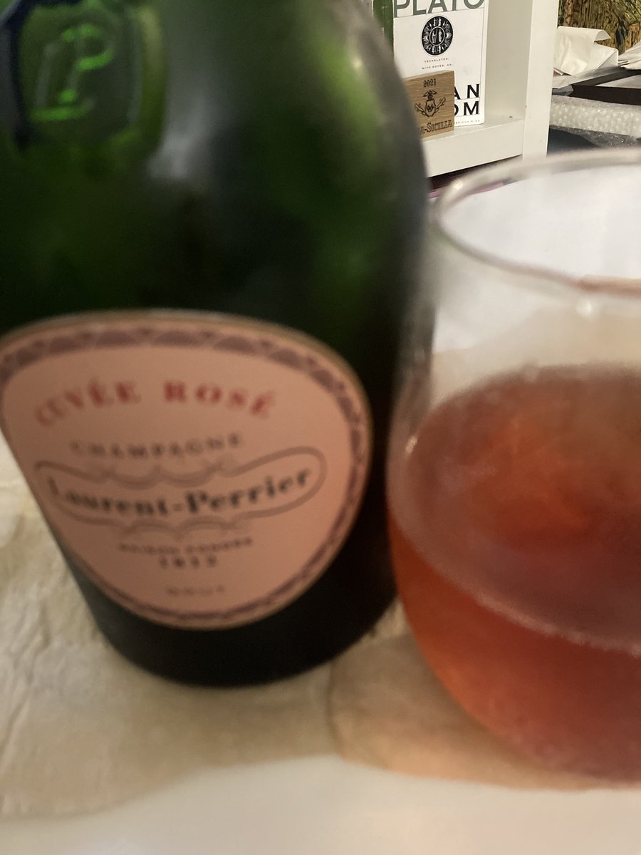DoliverosDaniel's tweet image. Best #LaurentPerrier rose #Champagne that I have tasted in yrs,deep salmon color,extroverted bouquet w/plentiful aromas of red berries,kirsch,croissant,brown butter &amp;amp; white pepper,fairly full body,sour orange &amp;amp; cranberry flavors,great energy &amp;amp; freshness,bone dry w/good length,YUM