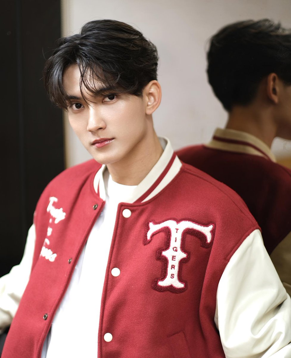 jafirstfamilyph's tweet photo. [09.22.23]

IG Post: beedymeedy

❤️🤍

#FirstStagexFANDOMLIVE #First_Chalongrat #รักแรกของเฟริสท์ https://t.co/LPmh2dBKHF