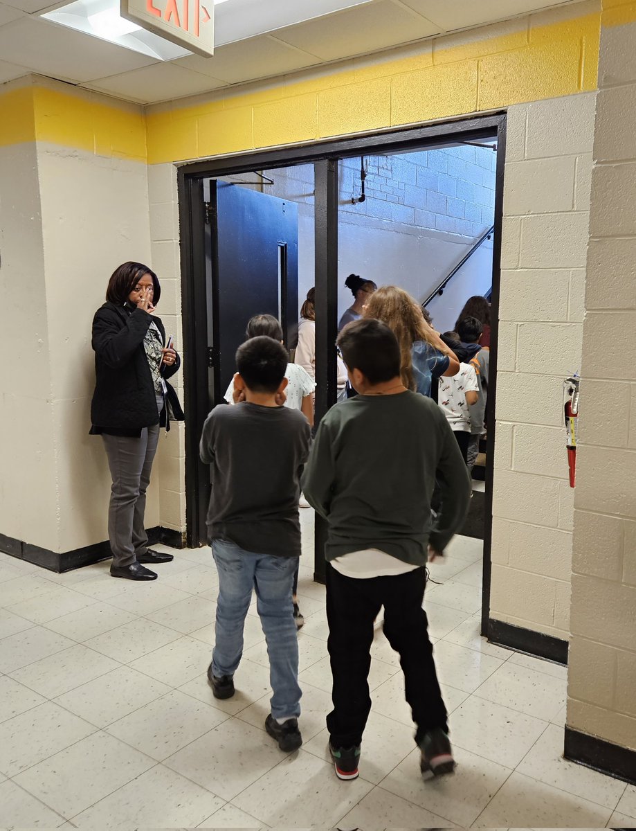 First evacuation drill of the year was a huge success @WestZD6. Staff did a great job teaching students the procedures. Our students were all safe and respectful throughout the process. #ZionD6 <a href="/JedwardsJoseph/">Joseph Edwards</a>