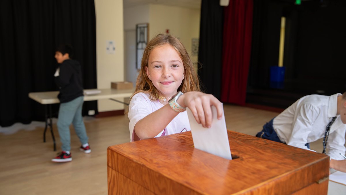 lelyceeSF's tweet photo. Today, on the ASH campus, Gr3 to 5 students voted for their class delegates! Congratulations to all the candidates for their campaigns and to the new class delegates! See you next year for more "a voté" moments!
#WeAreLFSF #LFSFmoments #LFSFcommunity https://t.co/DDc4Ulpfon