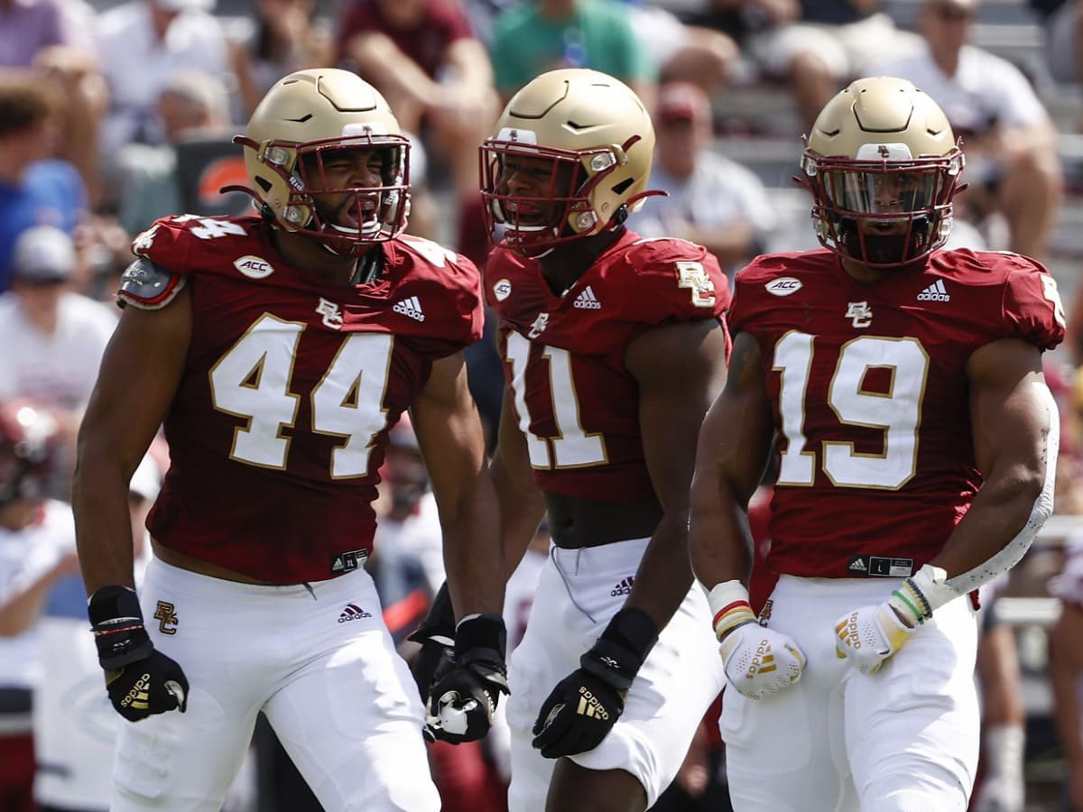 I am extremely blessed to have received my second D1 offer from Boston College! <a href="/SpencerD_BCFB/">Spencer Dickow</a> <a href="/CoachSDuggan/">Sean Duggan</a> <a href="/BV_CoachTerrell/">Allen Terrell</a> <a href="/Meechie_47/">Coach Meech</a> <a href="/_dlmerritt/">Devin Merritt</a> <a href="/DavidMerrittSr1/">David Merritt, Sr.</a>
