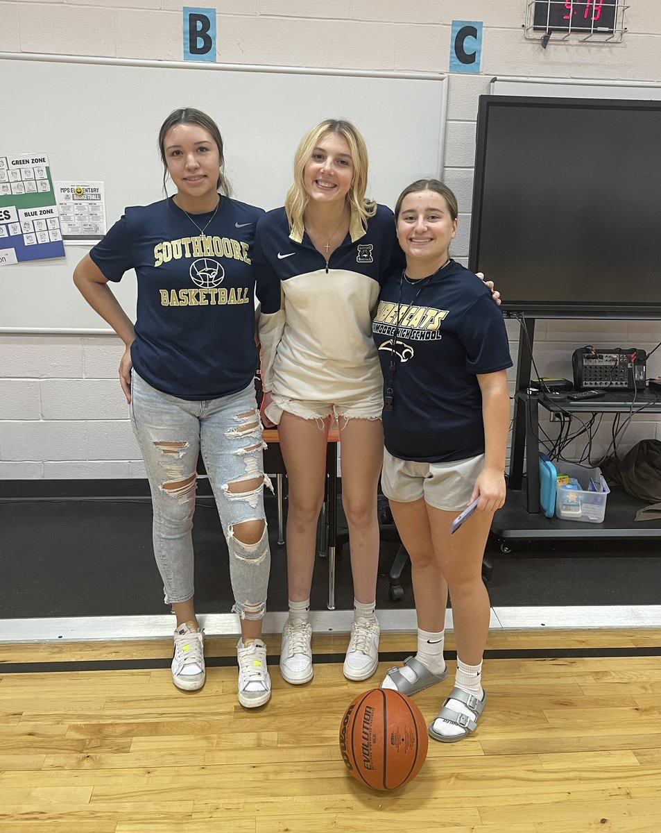 Southmoore Women’s Basketball tweet media