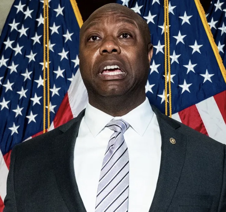 The United Auto Workers has filed a labor complaint against Tim Scott for saying, “You strike, you’re fired.” The statement by Scott is violates federal labor law since he is an employer and you cannot discriminate against employees for striking. 🔗theintercept.com/2023/09/21/uaw…