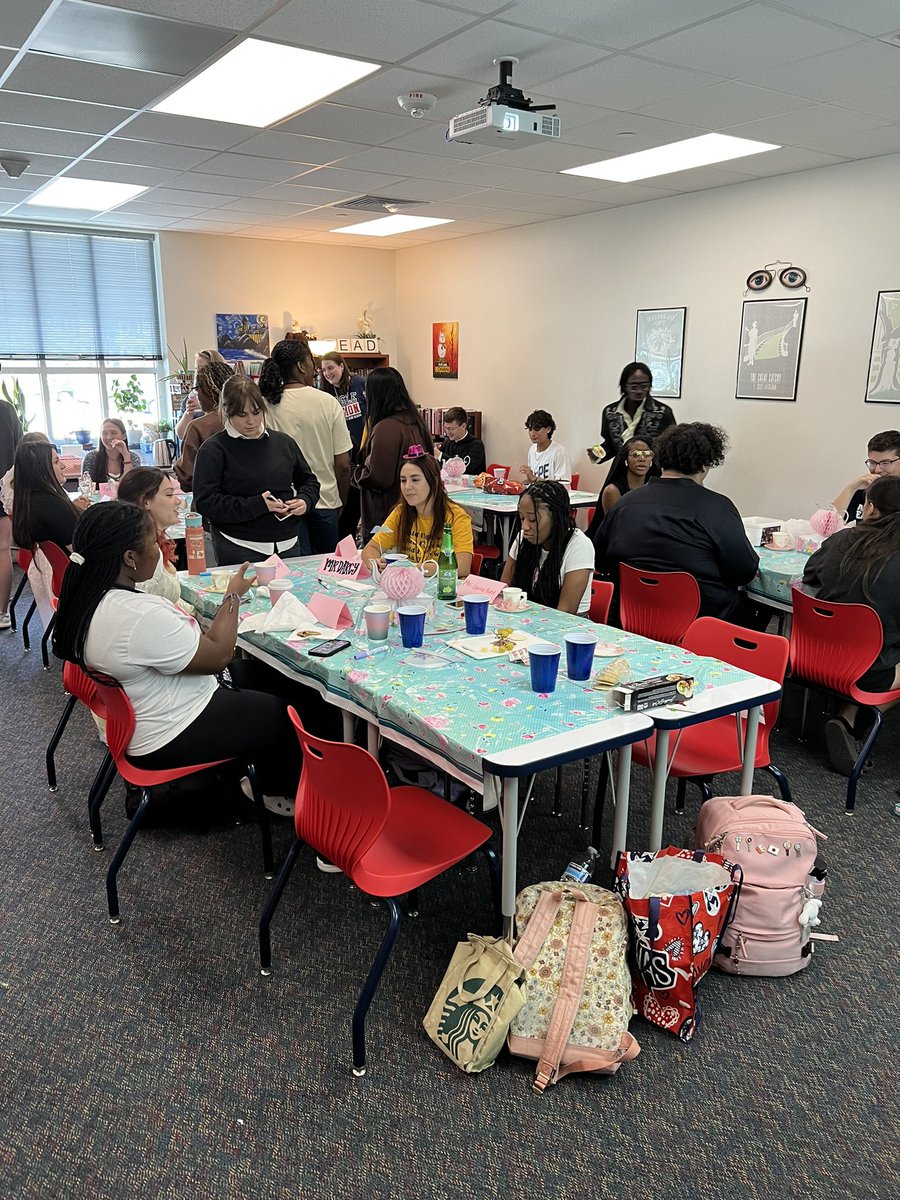 Brianne Kalkman, MEd. tweet media