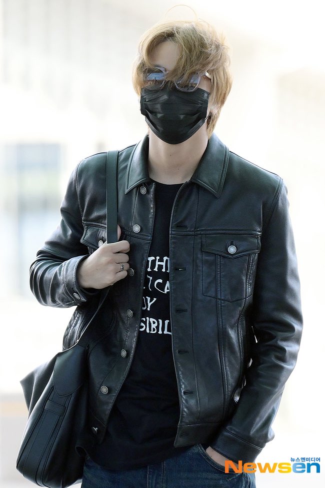 NCT__Indonesia's tweet image. 📸PRESS 230922 Keberangkatan #HAECHAN dari Incheon Airport menuju Jakarta untuk 'ISTJ' Face to Face Album Sign Event &amp;amp; SMTOWN LIVE 2023 SMCU PALACE @ JAKARTA with KB Bank 💖

#NCTDREAM @NCTsmtown_DREAM 🥑