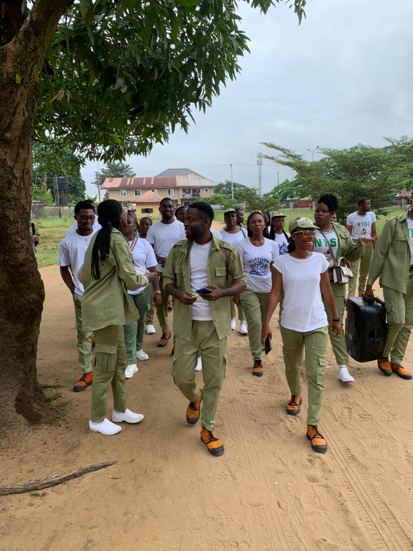 Thankgo7Destiny's tweet photo. As President of the SDGs Community Development Group under the scheme National Youth Service Corps - NYSC , I led an extraordinary team to promote SDG Goal No. 4 - Quality Education at Community Secondary Commercial School, Ikot Okubo Offot, Uyo, Akwa Ibom State, Nigeria. https://t.co/uzb7etd8mx