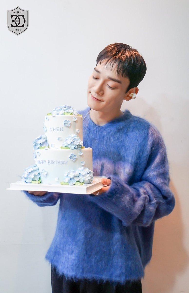 #2023.09.21 #2023 CHEN's B DAY [Love
Words]

💌 별이 쏟아지는 너의 날
우리가 종대의 빛이 될게

weverse.io/exo/media/4-13…
#은하수를_가득채운_별빛의_노래
#종대야_생일_축하해
#OurPolarisChenDay
#HappyChenDay