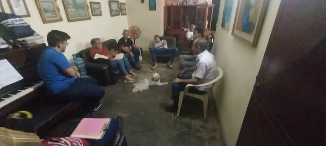 OrgCEMValmoreVa's tweet photo. Organización y más organización es una de las características del @CEMValmoreRVale, cada uno de sus CEP activos y en espera del 22 de octubre para lograr una victoria histórica del Líder y próximo Presidente de Venezuela @prospericarlos. https://t.co/DN8sySdamF