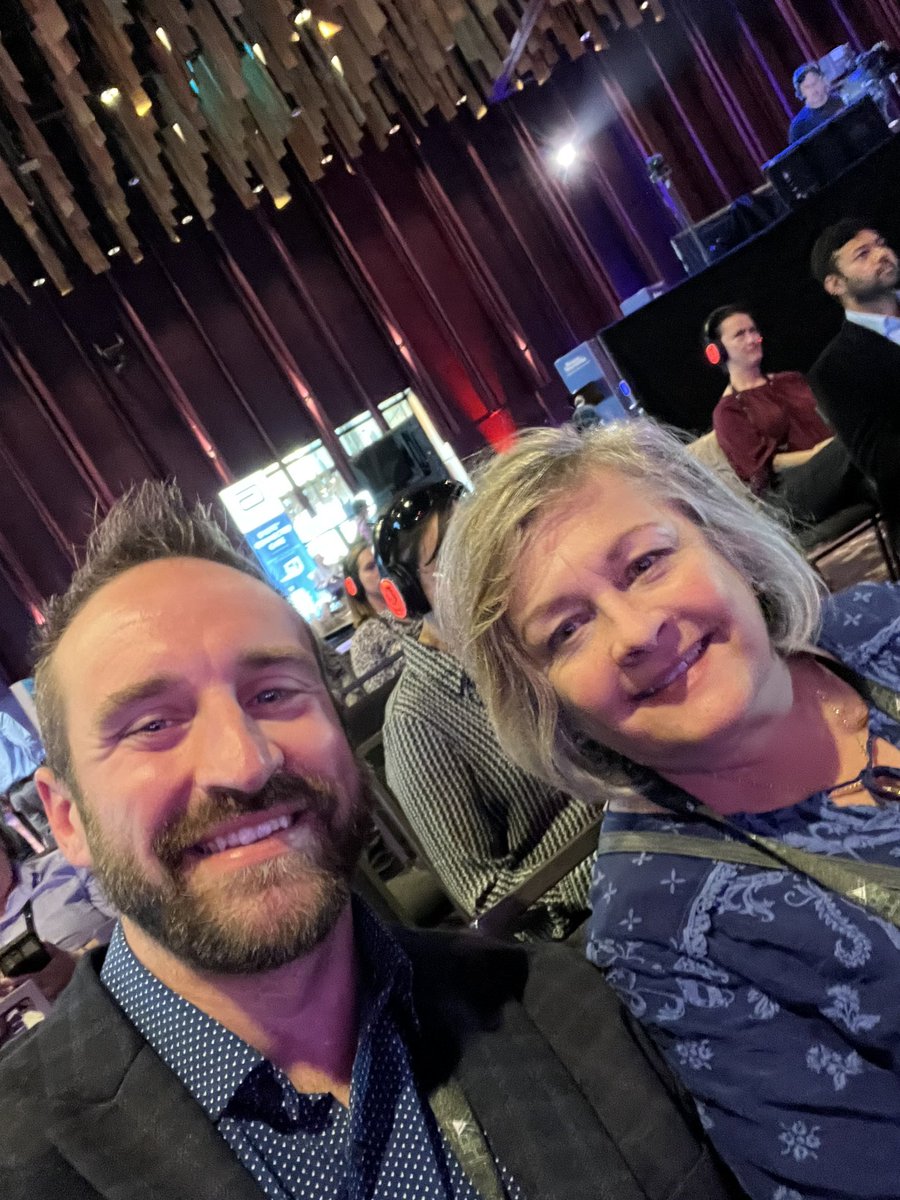 Sentimental post time - got to bring my mom ❤️ who is a cardiologist outside Seattle to #HRX2023. One of my inspirations to go into cardiology. 
BONUS: to come to <a href="/experienceHRX/">HRX</a> and listen to the “Women Execs in Health Tech” talk. Look at that high powered lineup!