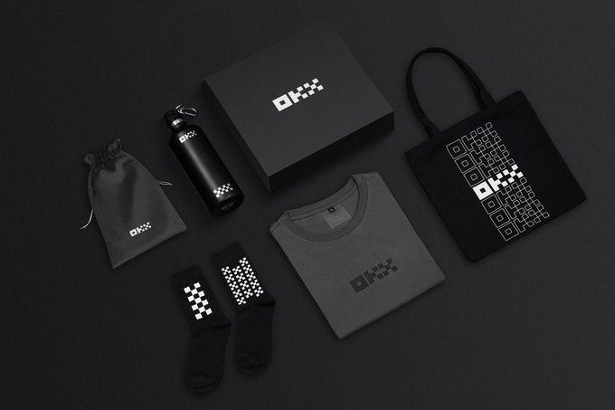 #OKX📷 周边又来啦 ！ #OKX📷 的中秋礼品 质感超好，不愧是一直支持的平台！  完成以下任务 抽 OKX 周边礼盒 *1 🖤 📷关注
<a href="/okxchinese/">OKX中文</a>
@ouyi4321
@alina19990420

点赞 转发 评论缺一不可  周日开奖   中奖者我私信登记收货地址

📷留言   #Airdrop