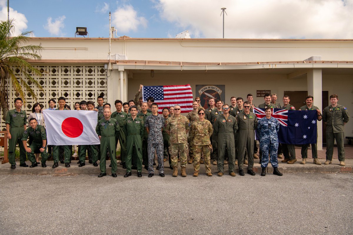On Sep 19 2023, #USAF 🇺🇸, #JASDF 🇯🇵 and #RAAF 🇦🇺, conducted the 6th Trilateral ISR Conference at Kadena AB. In order to ensure a free and open Indo-Pacific, the U.S. will continue to deepen relations with JPN and AUS to strengthen interoperability through coordinated ISR events.