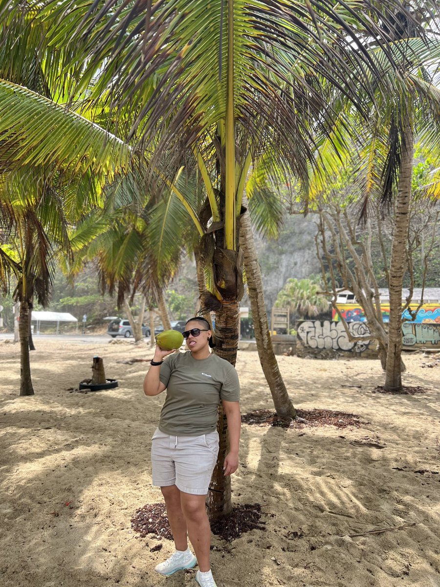 Go Through your Camera Roll and Post your 4 fav pics of you 🙃