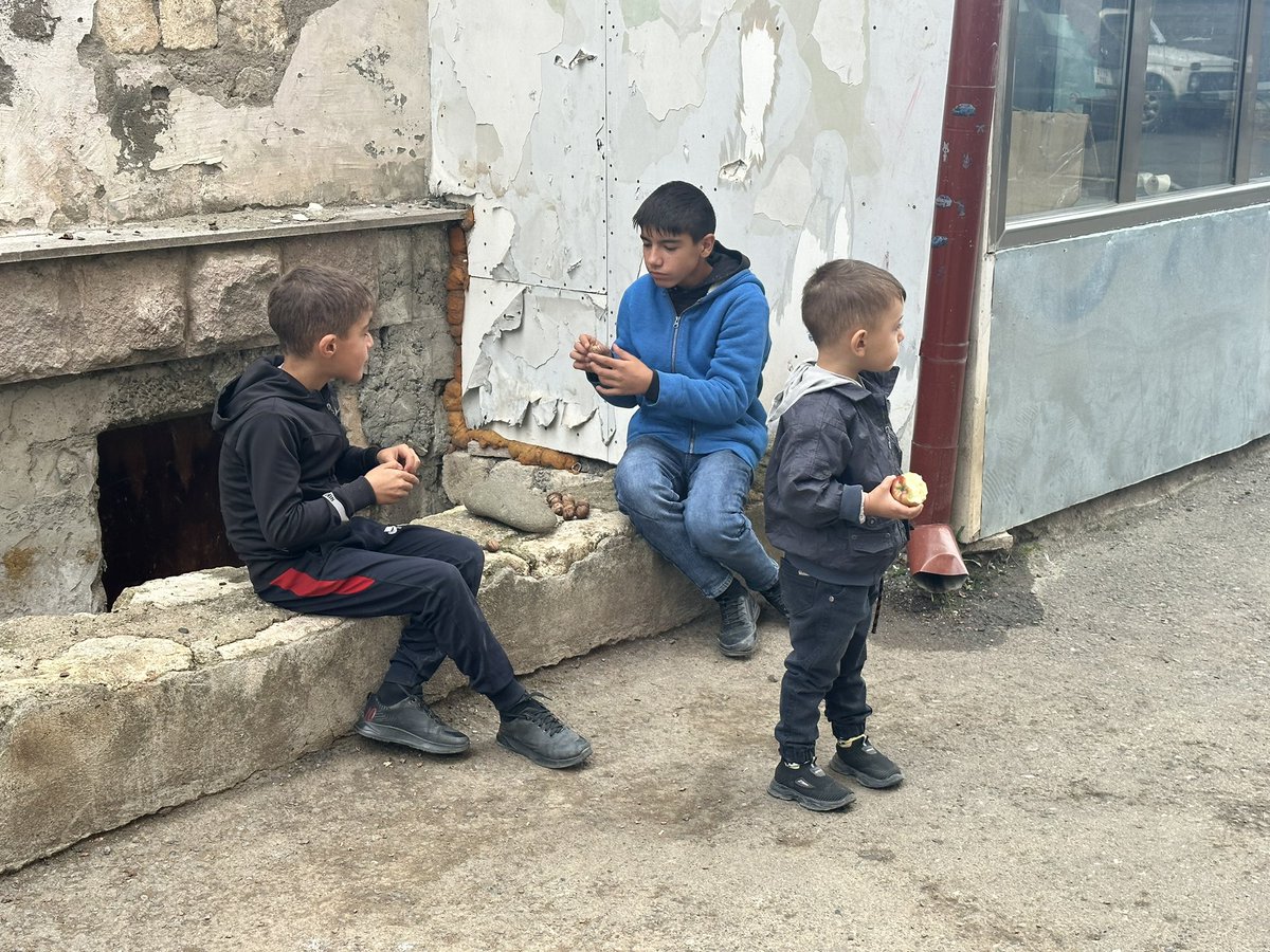 marutvanian's tweet photo. Still morning in Stepanakert https://t.co/Rp0P3SLWGB