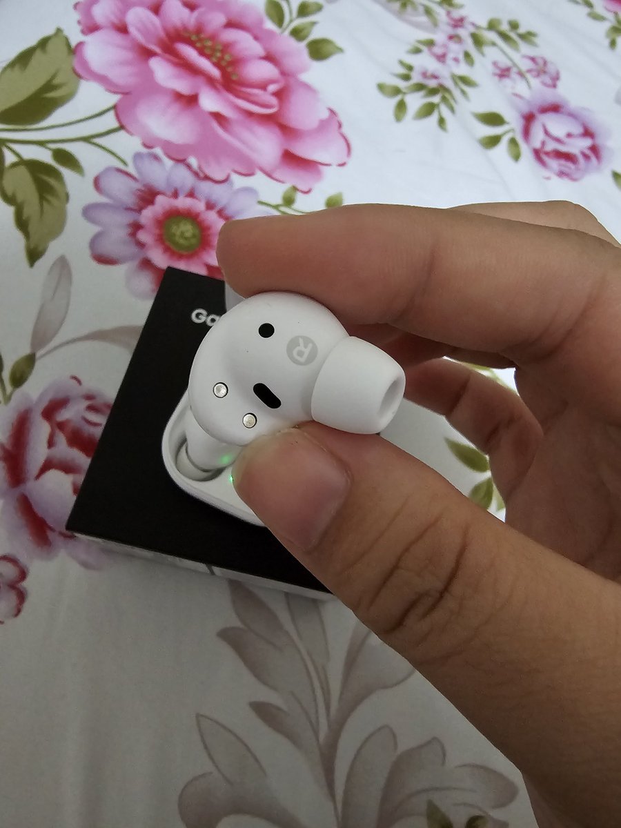 ycfbkmll's tweet photo. — Galaxy Buds2Pro
🧤4,000 รวมส่ง นัดรับได้ตามแนวบีทีเอสค่ะ
หูฟังไร้สายของค่ายซัมซุง
น้ำหนักเบา เสียงดี ใส่สบาย มีระบบตัดเสียง ได้มา1 อาทิตย์นึง อุปกรณ์
#ผ่อนไปใช้ไป #ผ่อน #หูฟังไร้สาย #หูฟังบลูทูธ #หูฟัง #AirPods #galaxybuds2 #Samsung #GalaxyBuds2Pro #S23Ultra https://t.co/BRtzr9Dmek