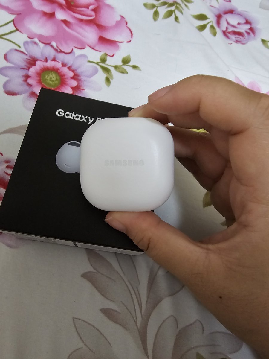 ycfbkmll's tweet photo. — Galaxy Buds2Pro
🧤4,000 รวมส่ง นัดรับได้ตามแนวบีทีเอสค่ะ
หูฟังไร้สายของค่ายซัมซุง
น้ำหนักเบา เสียงดี ใส่สบาย มีระบบตัดเสียง ได้มา1 อาทิตย์นึง อุปกรณ์
#ผ่อนไปใช้ไป #ผ่อน #หูฟังไร้สาย #หูฟังบลูทูธ #หูฟัง #AirPods #galaxybuds2 #Samsung #GalaxyBuds2Pro #S23Ultra https://t.co/BRtzr9Dmek