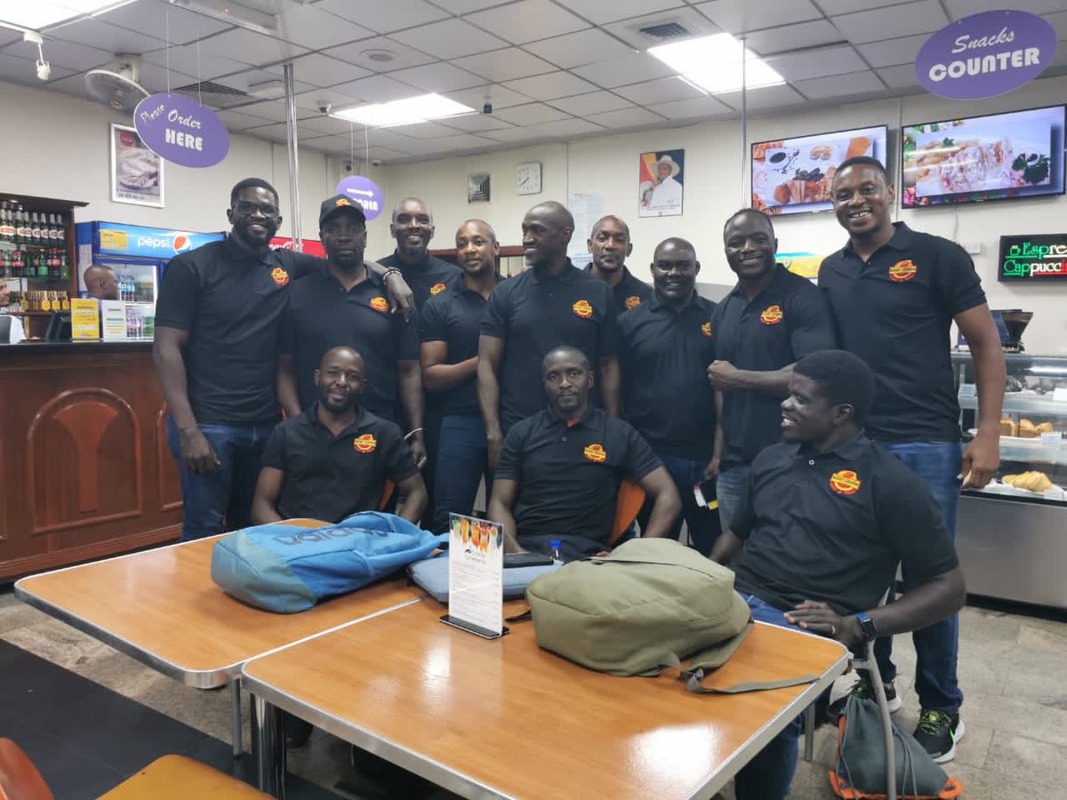 RugbyUGLegends's tweet image. 🛫 See you soon, @LegendsNondies 

#TimeToCollect #SportPesaLegendsCup #KEvUGLegends