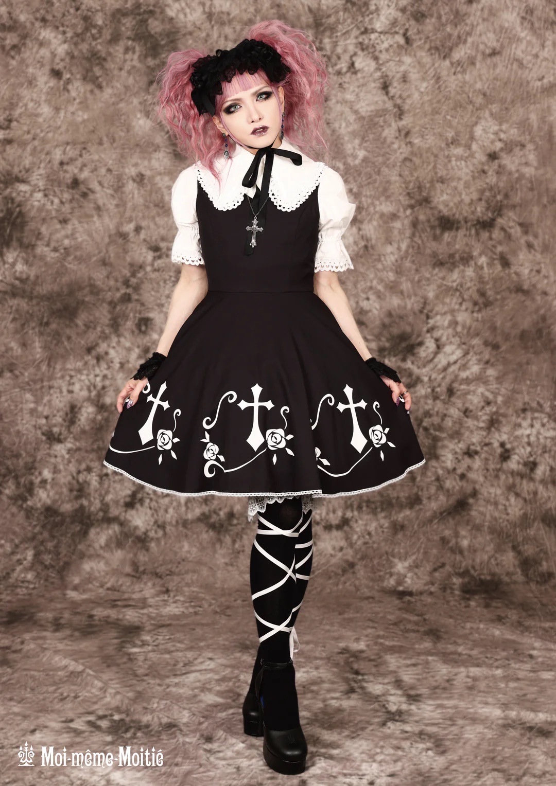 薔薇十字ジャンパースカート 9号 ブラック 薔薇十字ジャンパースカート 9号 ブラック