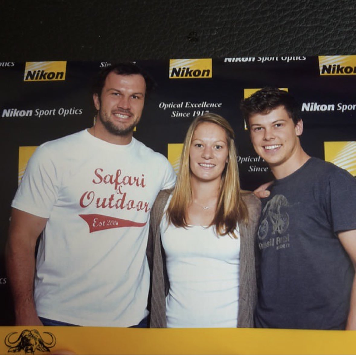 Ashleigh van Tonder (Schnetler) tweet media