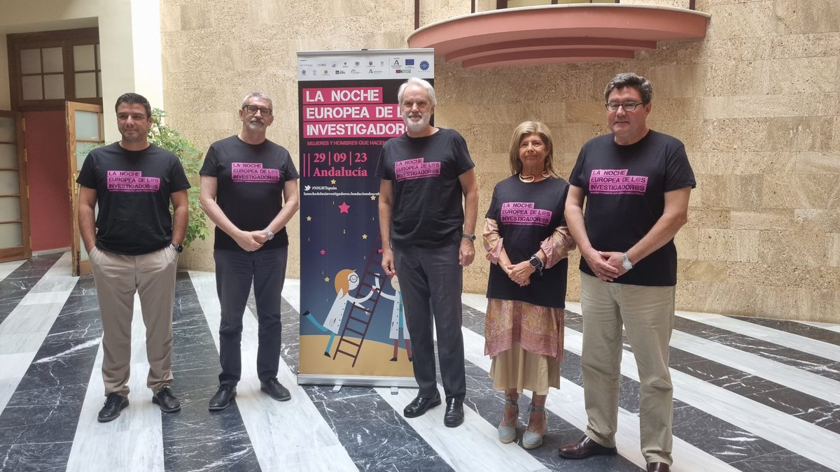 Divulga_UCA's tweet photo. ✨🌜✨ ¡Qué poquito queda! Presentada oficialmente la #NIGHTSpain en el @aytojerez 🙌 Más de 400 investigadores e investigadoras, coordinados por @univcadiz, tomarán la Plaza del Arenal para acercar su trabajo a todos los públicos ℹ️ Noticia completa🔗 https://t.co/DmeP6vrSi5 https://t.co/OLVT7tKAtV