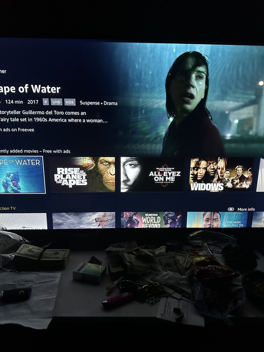 crackcartel's tweet photo. Come on man @primevideo y’all have to do better than this this is not wuts up how y’all go do my boy 2pac like that #crazy #disrespectful https://t.co/ZwLvNVQEhK