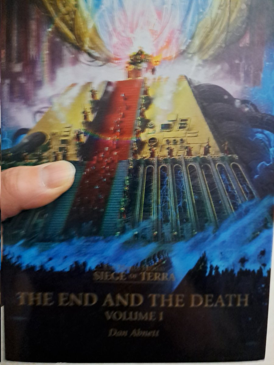 angariusangel's tweet photo. Today, I finally finished the End and the Death Part 1! This was a 659-page monster. Now, to wait for part 2, which will be about the same size. Look at this chunky book.
#heavyreading https://t.co/4M8lFU5Cwn