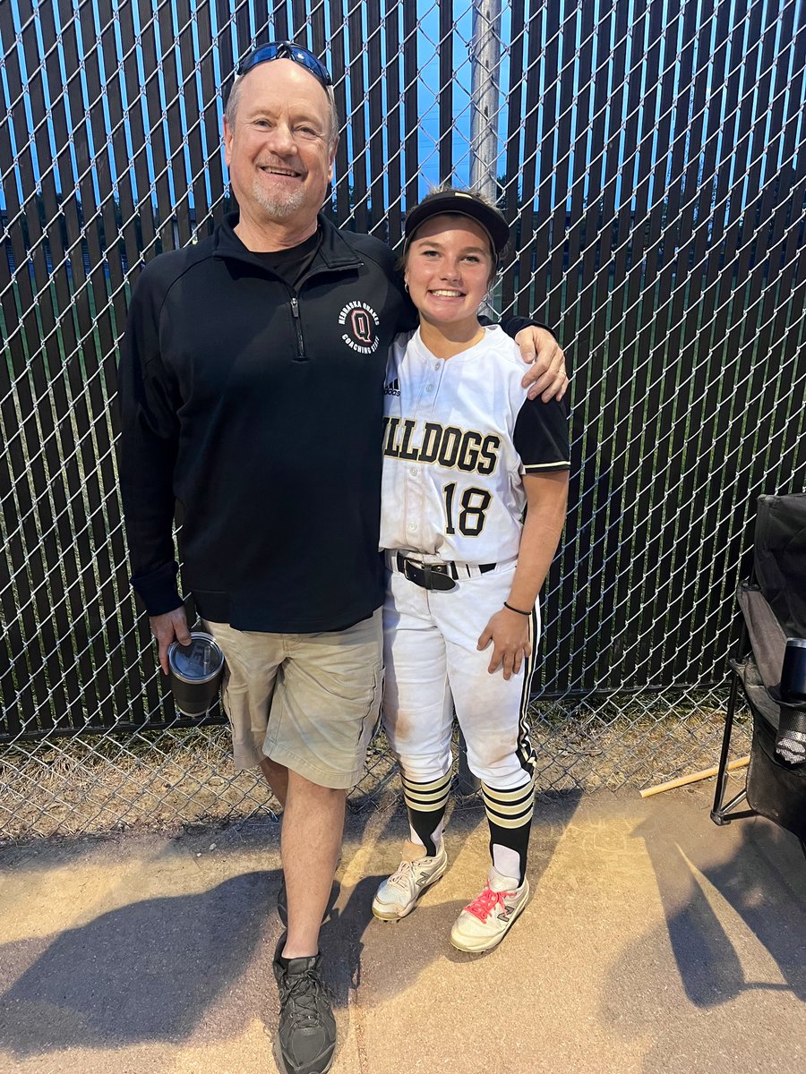 NEReignJonas's tweet photo. HAPPY SENIOR NIGHT ANNA!!

We are so proud of you and the young woman you have become. Thank you for letting us be apart of your softball journey. We love you! #QuakesFamilyForever 🤍🥎 ❤️ https://t.co/yeZ6GveV50