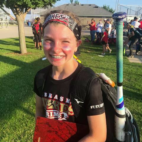 NEReignJonas's tweet photo. HAPPY SENIOR NIGHT ANNA!!

We are so proud of you and the young woman you have become. Thank you for letting us be apart of your softball journey. We love you! #QuakesFamilyForever 🤍🥎 ❤️ https://t.co/yeZ6GveV50