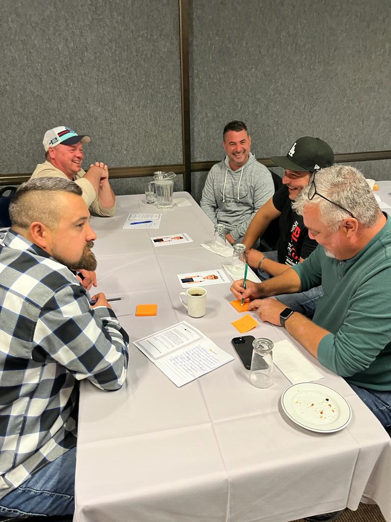 Kaizen_Budo's tweet image. 🥳 KBI de retour chez Blais Industries 🥳 

👌Comme toujours, un accueil chaleureux, des équipes dynamiques et efficaces. Merci beaucoup aux Blais Industries. 🔥
 
  #KBI #Excellence #bestme #KBI #ParchemindExcellence #Québec #RouynNoranda #BlaisIndustries #formationkbi