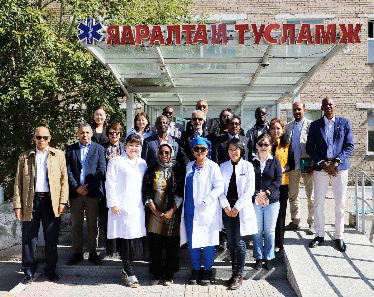 UNFPA_Mongolia's tweet photo. The Mauritanian delegates visited the Regional Diagnostic and Treatment Center of Uvurkhangai province to learn about the Telemedicine experience in maternal and newborn health.
@unfpamauritania 
#Mongolia #unfpa #telemedicine https://t.co/GBTEzTMXPN