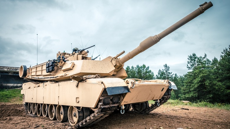 Respecto a lo que puede ocurrir antes de la llegada de las lluvias e invierno.

La operación va a continuar,  en una semana posiblemente veamos a los tanques M1 Abrams entrando en combate.

Por lo que no se presume un parón militar. 

¡Comparte y sígueme para conocer el próximo!