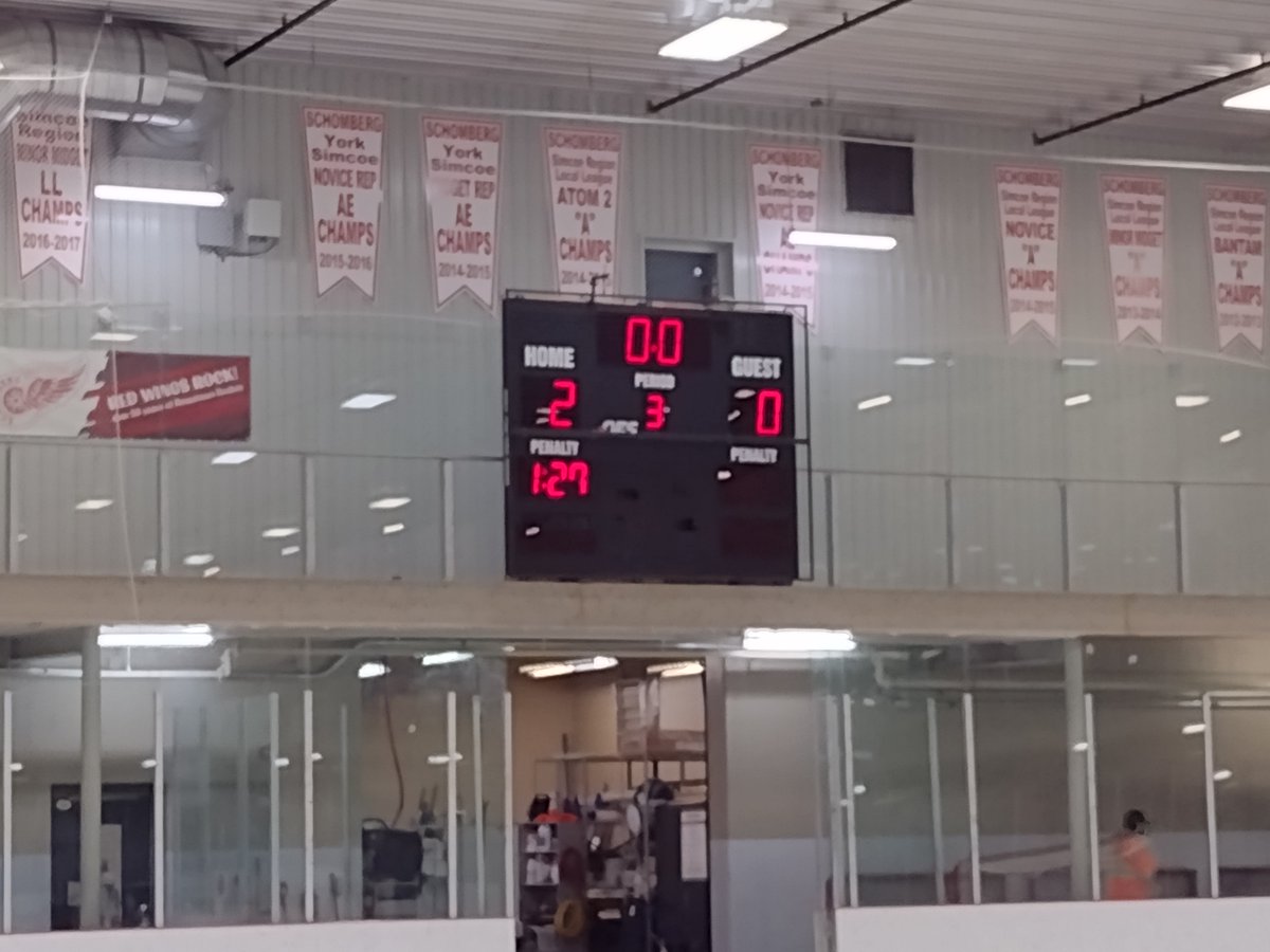 Sch_Cougars's tweet photo. Cougars heavily outshot their opponent the Caledon Golden Hawks tonight.  Cougars emerge with a 2-0 victory.  Way to go boys!  Next up, a road trip to Alliston on Friday night. #couglife https://t.co/pDP691xoiS
