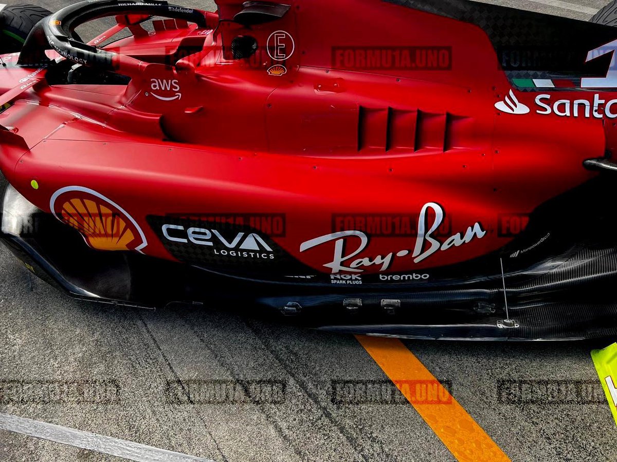 GiulyDuchessa's tweet photo. #Ferrari con il nuovo fondo su Leclerc. 
Sono estesi e avanzati i convogliatori in ingresso al tunnel, il bordo è stato appiattito. Modifiche ulteriore sotto e al diffusore. 
Obiettivo è poter correre più bassi con più stabilità di carico 
#Formu1a #F1 https://t.co/GkSOuGDvZ9