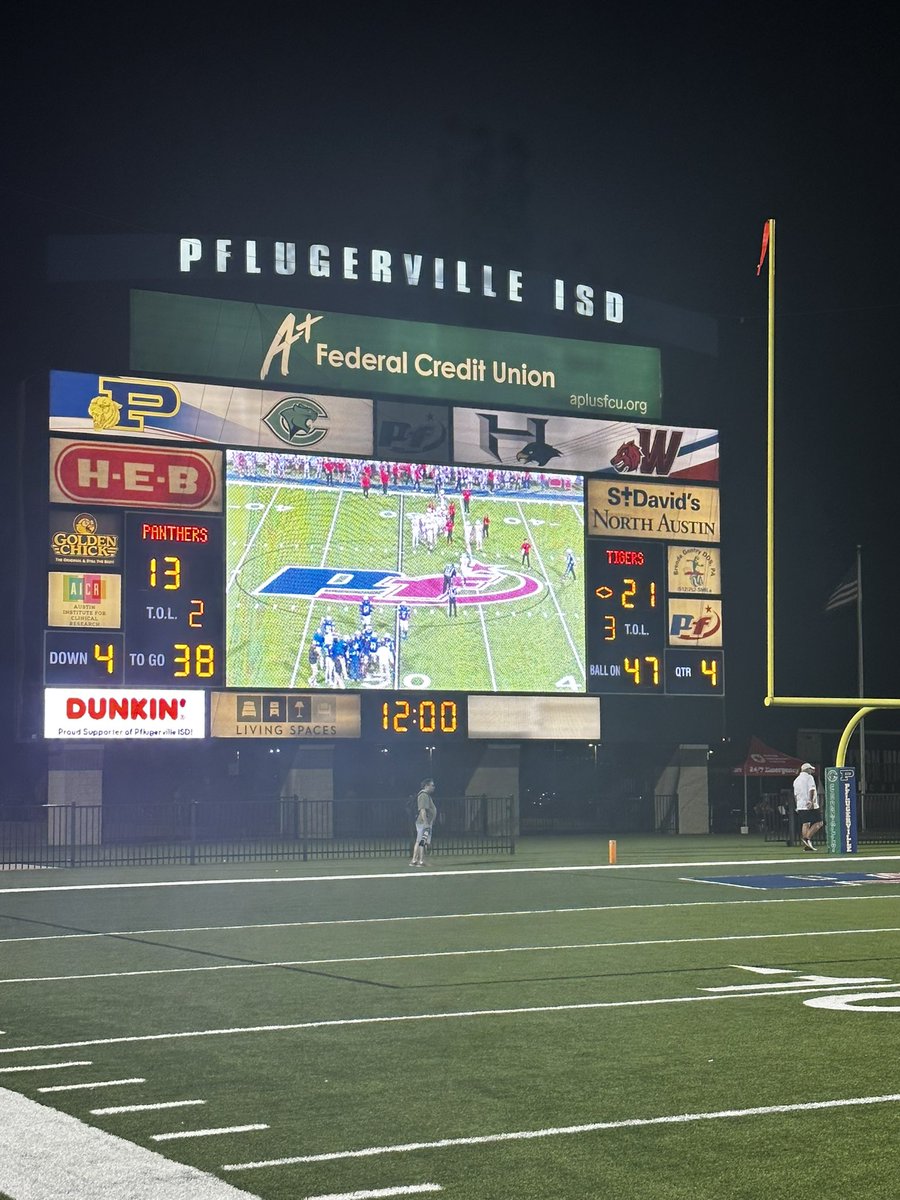 var_austin's tweet image. 🏈 DISTRICT 11-5A D2 | 4Q

Belton 21 Pflugerville 13 (12:00, 4Q) 

#WEEKFIVE | #TXHSFB