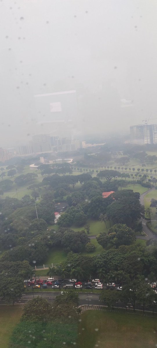 Be safe Luzon pips :'(( been Smoggy since yesterday. Taal is alive and shaking again. Wear mask when going out.