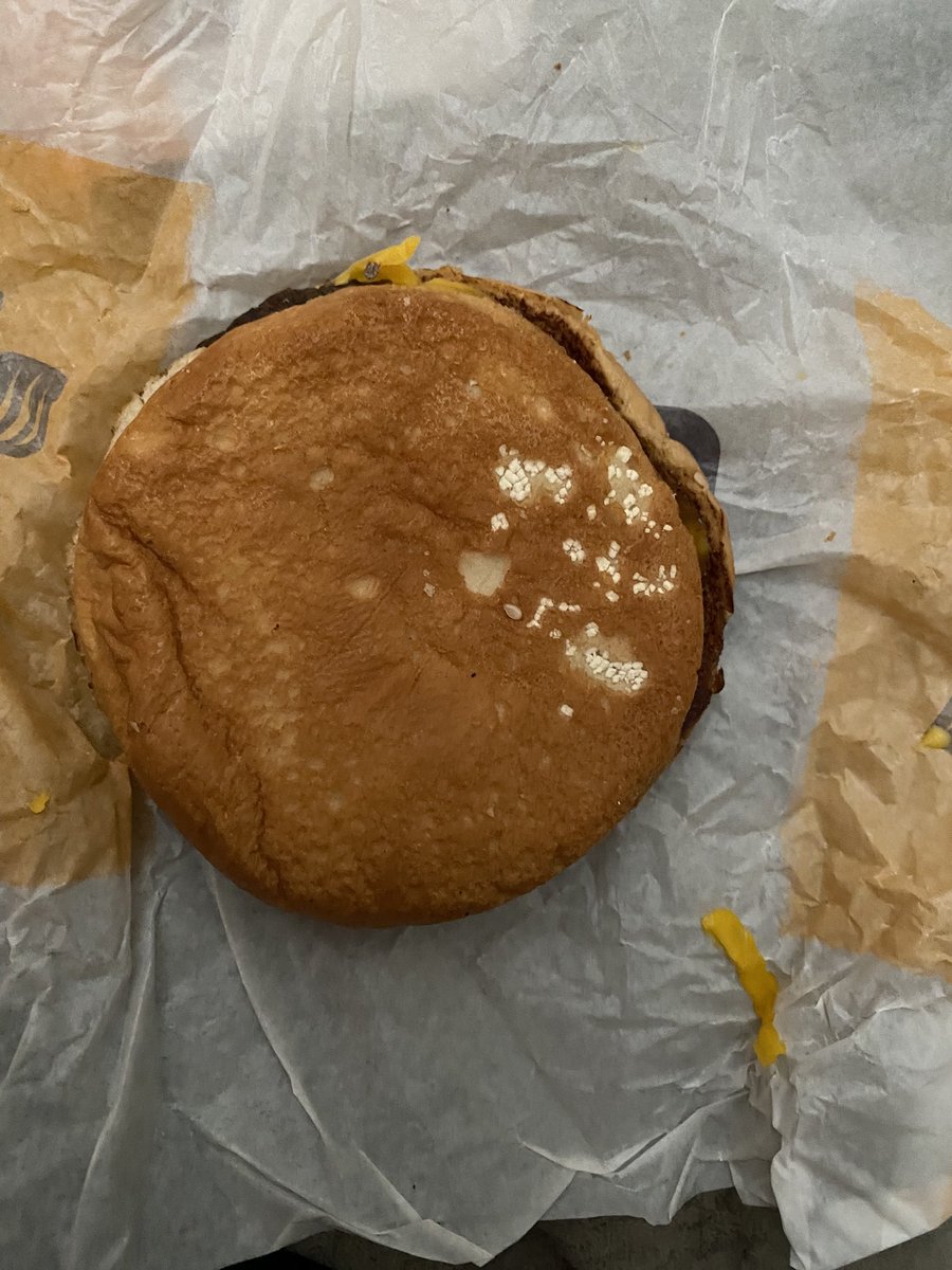 cmjones_1's tweet photo. Not sure what you’ve added onto this cheeseburger @HungryJacksAU but glad I turned it over before eating https://t.co/n8kP1cg3SO