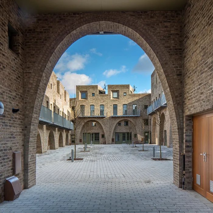 sean mcguire tweet media