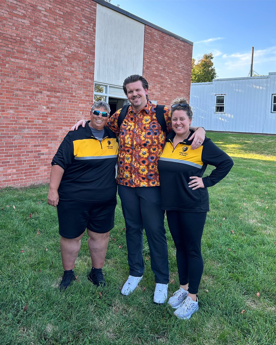 HUGE SHOUTOUT TO MCWILLIAMS, DOUGLAS, AND DEBOWER. these three works their BUTTS off to make our homecoming functionable and memorable. give them a thank you, they deserve a lot more for their efforts. we truly are lucky!